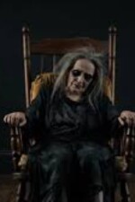 the siting grandma written by Jeremiah_Lopez